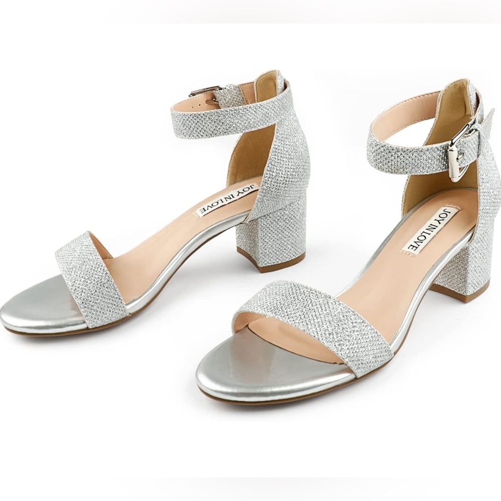 Woman shoes